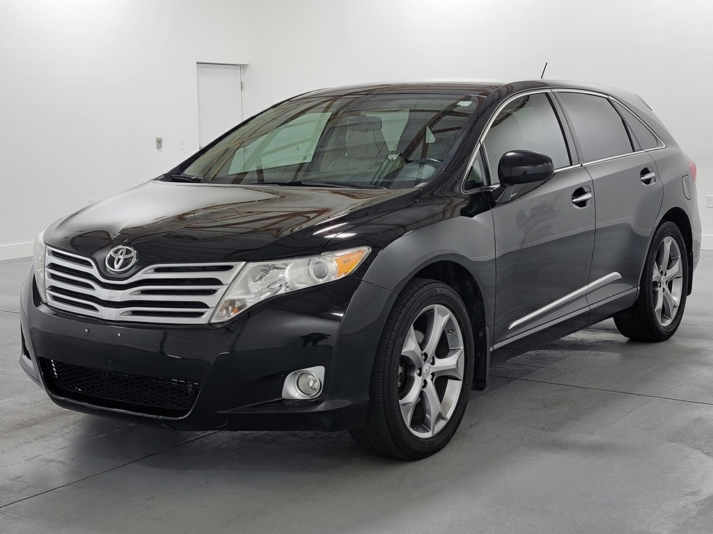 Used 2012 Toyota Venza LE Crossover
