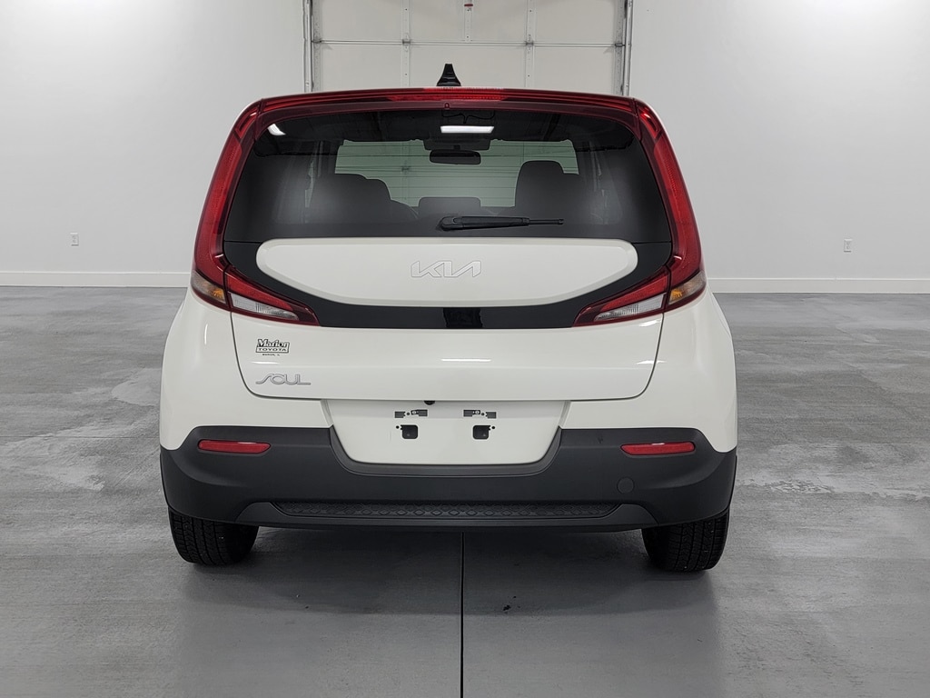 2022 Kia Soul LX - Photo 7