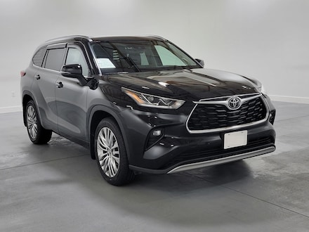 2022 Toyota Highlander Platinum SUV 5TDFZRBH2NS215214