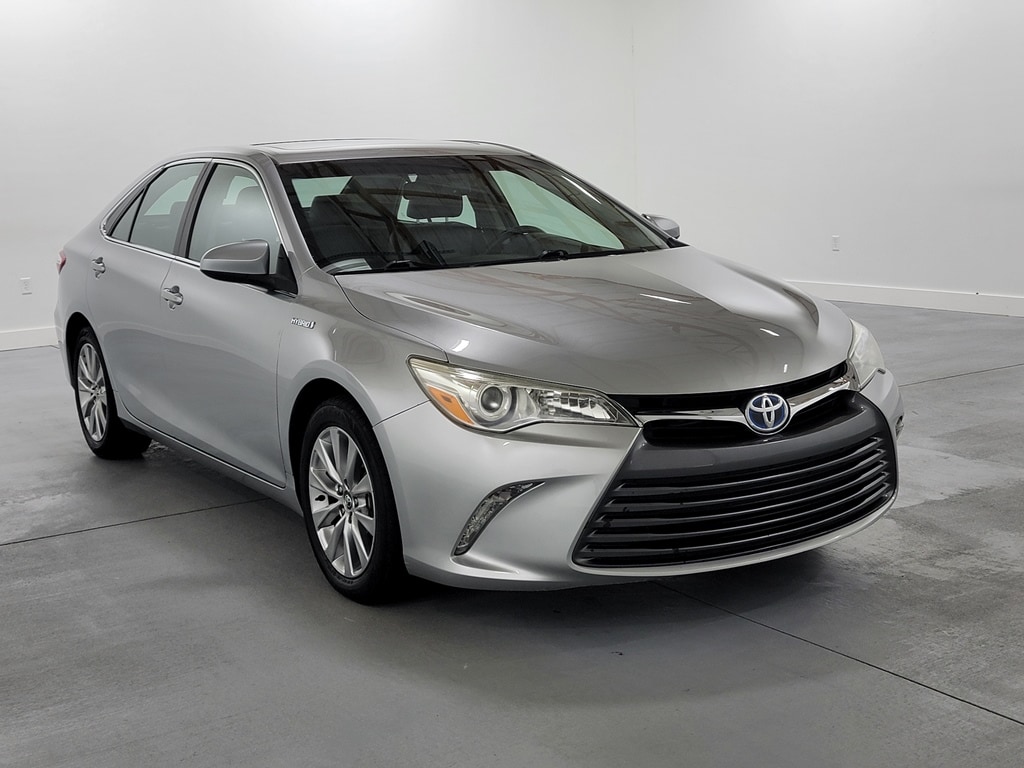 Used 2015 Toyota Camry XLE Hybrid with VIN 4T1BD1FKXFU153591 for sale in Marion, IL