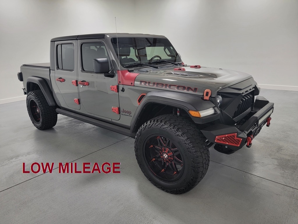 Used 2022 Jeep Gladiator Rubicon with VIN 1C6JJTBG9NL160209 for sale in Marion, IL