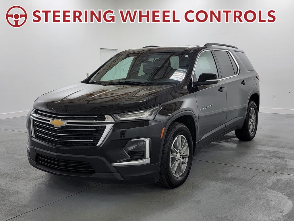 Used 2023 Chevrolet Traverse LT Leather SUV