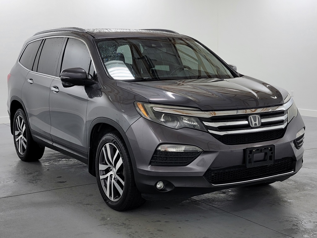 Used 2016 Honda Pilot Touring with VIN 5FNYF6H90GB100313 for sale in Marion, IL