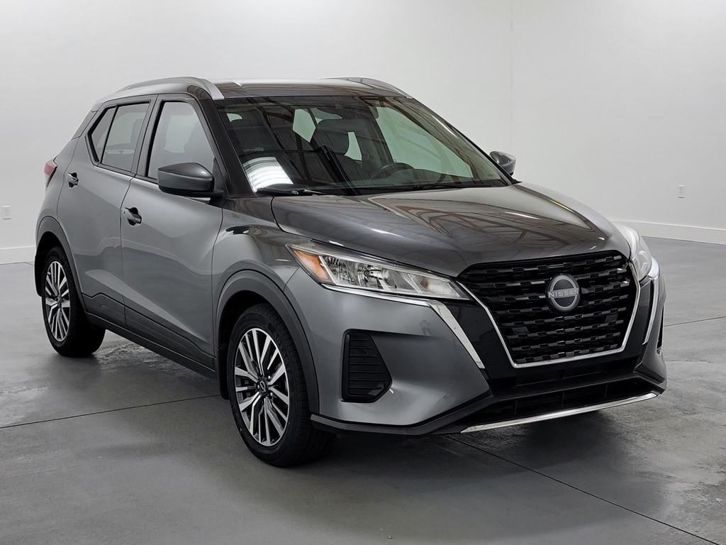 Used 2023 Nissan Kicks SV SUV