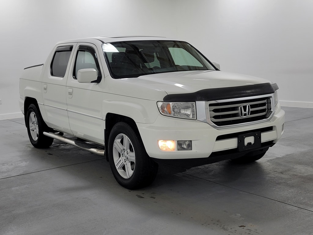 Used 2013 Honda Ridgeline RTL with VIN 5FPYK1F54DB019056 for sale in Marion, IL