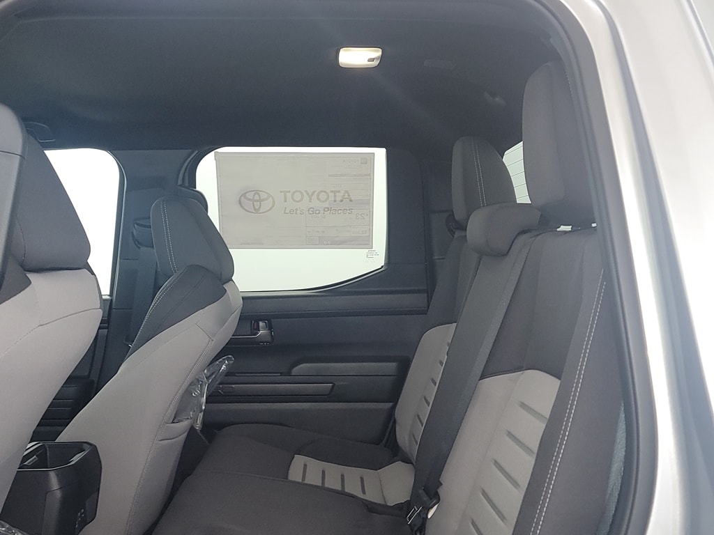 2025 Toyota Tacoma TRD Off Road - Photo 13