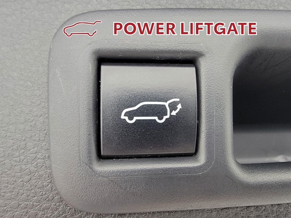 2023 Toyota Highlander L - Photo 32