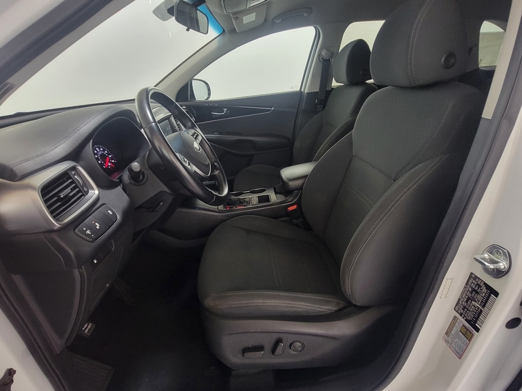 2020 Kia Sorento S - Photo 14