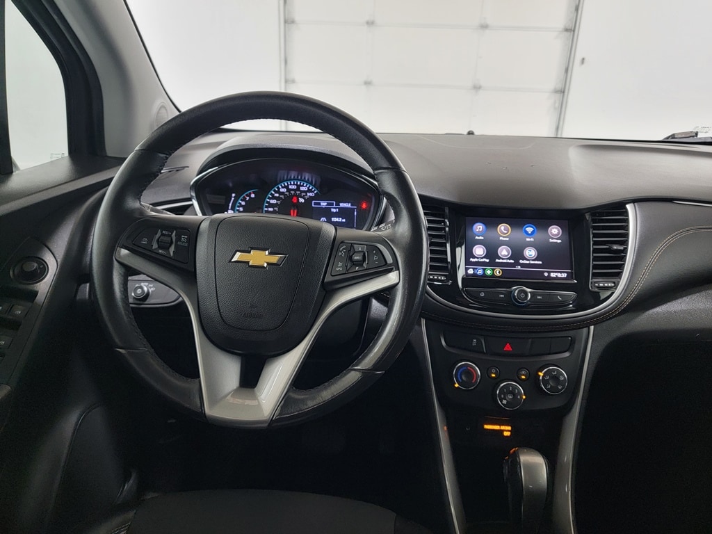 2020 Chevrolet Trax LT - Photo 12