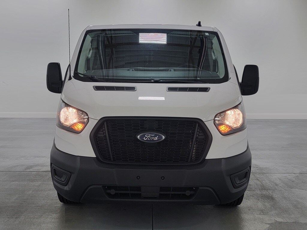 2022 Ford Transit photo 3