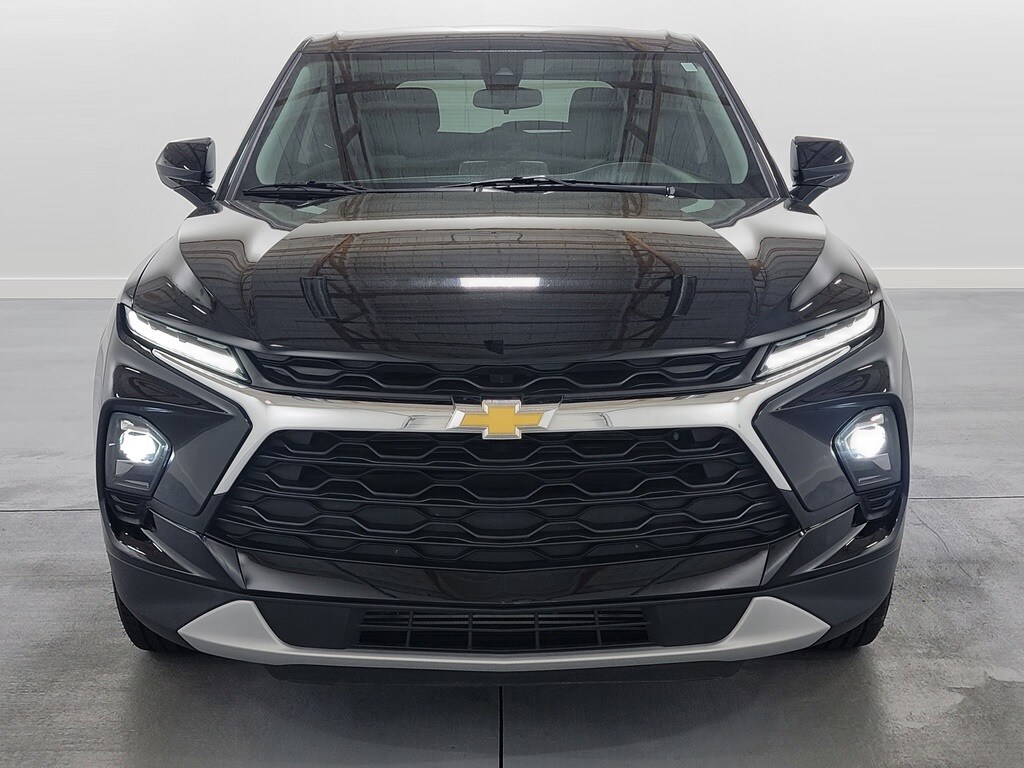 2023 Chevrolet Blazer 2LT photo 3