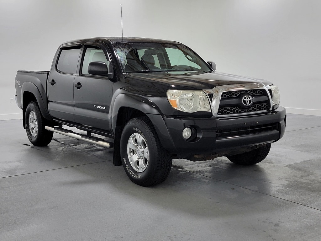 Used 2011 Toyota Tacoma Base Truck Double Cab