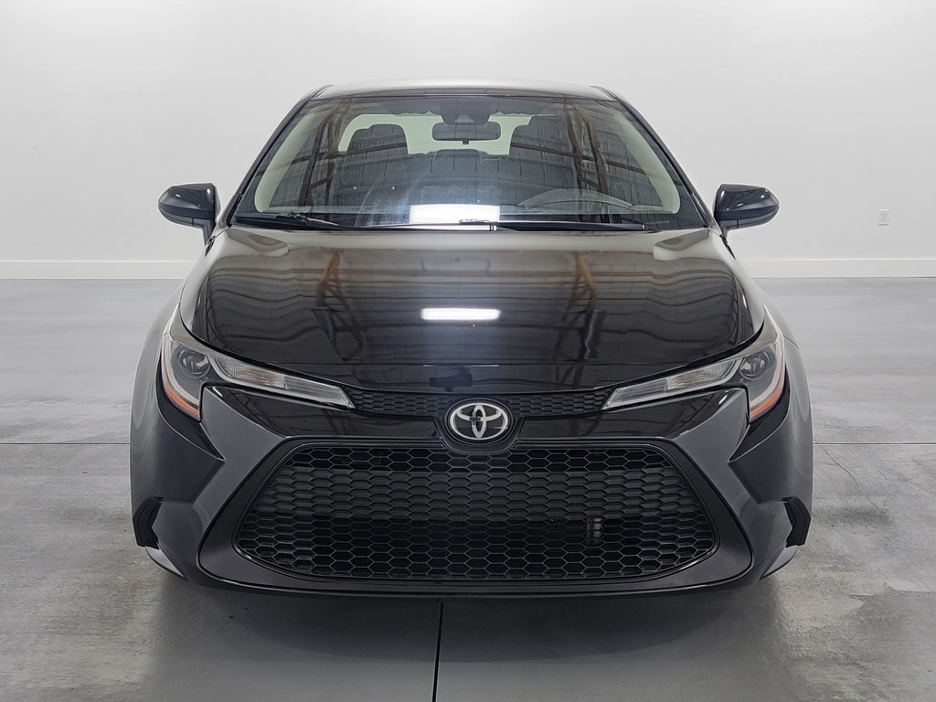 Used 2022 Toyota Corolla LE Sedan