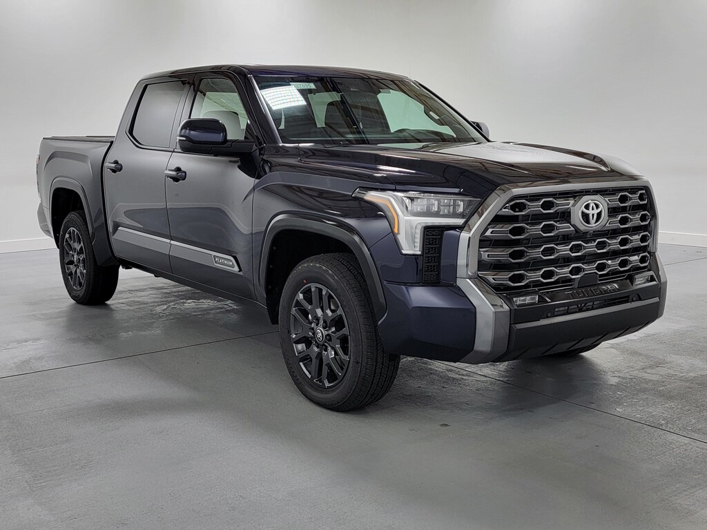 New 2026 Toyota Tundra Platinum PLATINUM CREWMAX 5.5