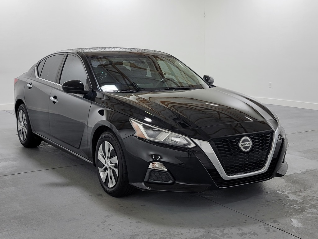 Used 2020 Nissan Altima S with VIN 1N4BL4BV1LC186852 for sale in Marion, IL