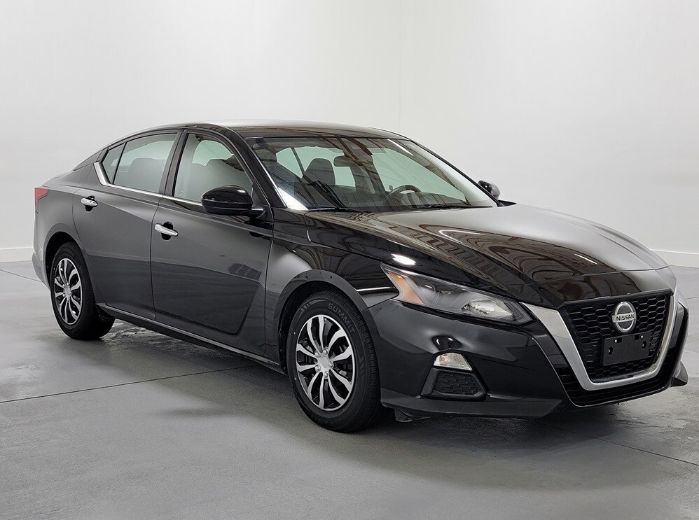 2022 Nissan Altima 2.5 S photo 2