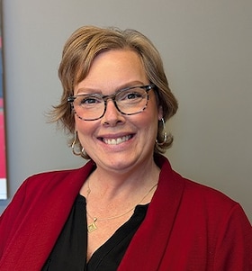 Staff member Christy Knappier from ID_3322da