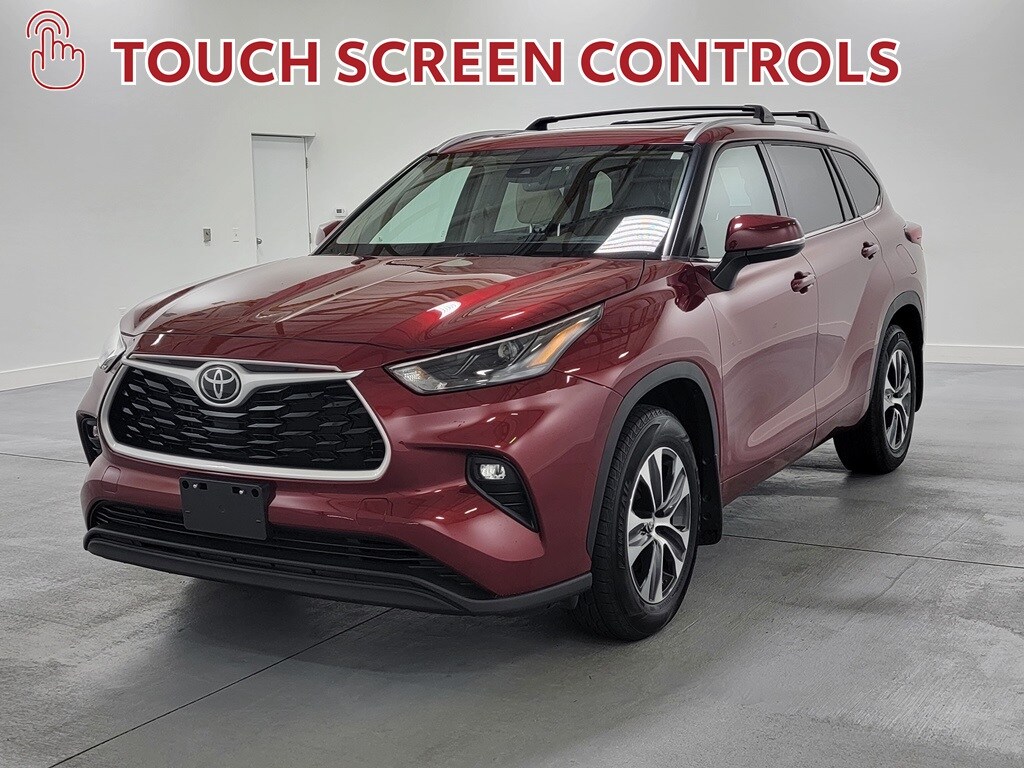 Used 2022 Toyota Highlander XLE SUV