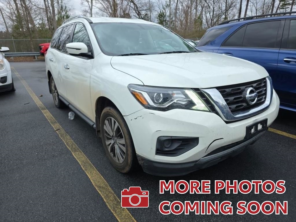 2019 Nissan Pathfinder S