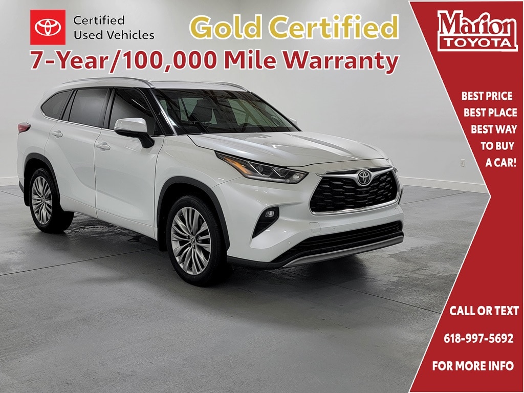2022 Toyota Highlander Platinum's photo