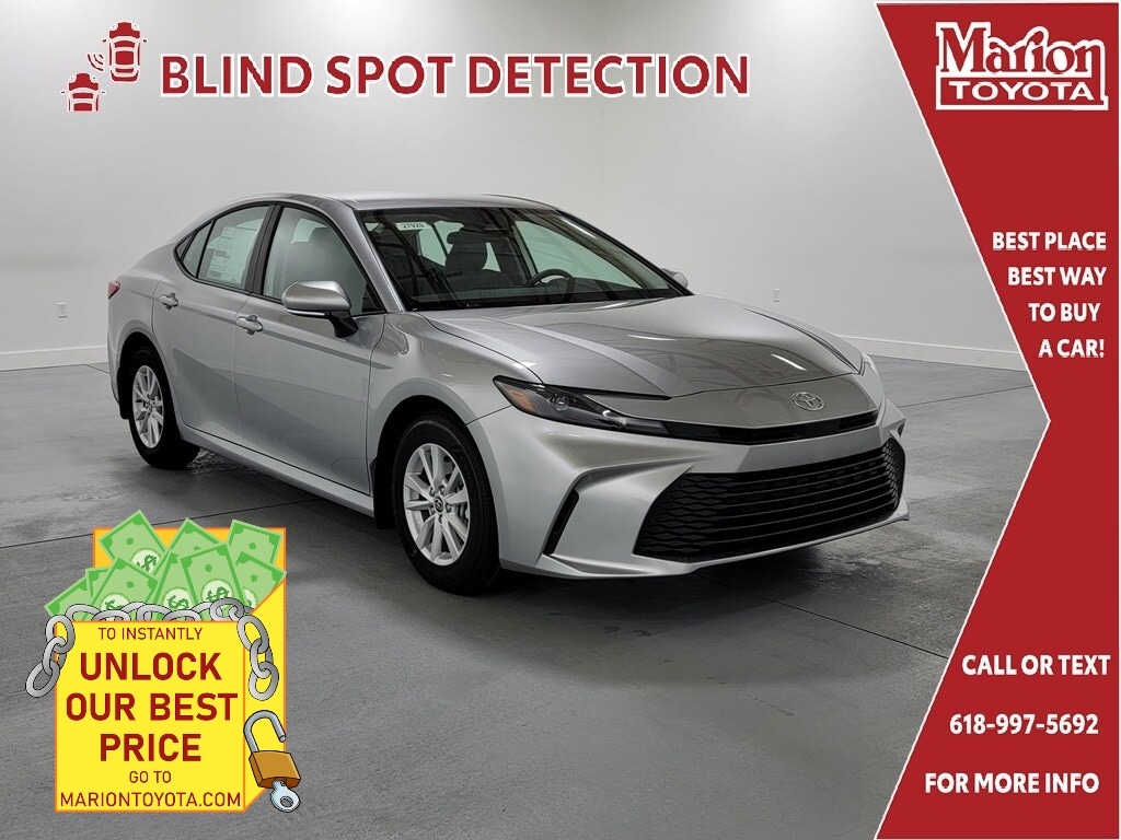 2026 Toyota Camry LE's photo