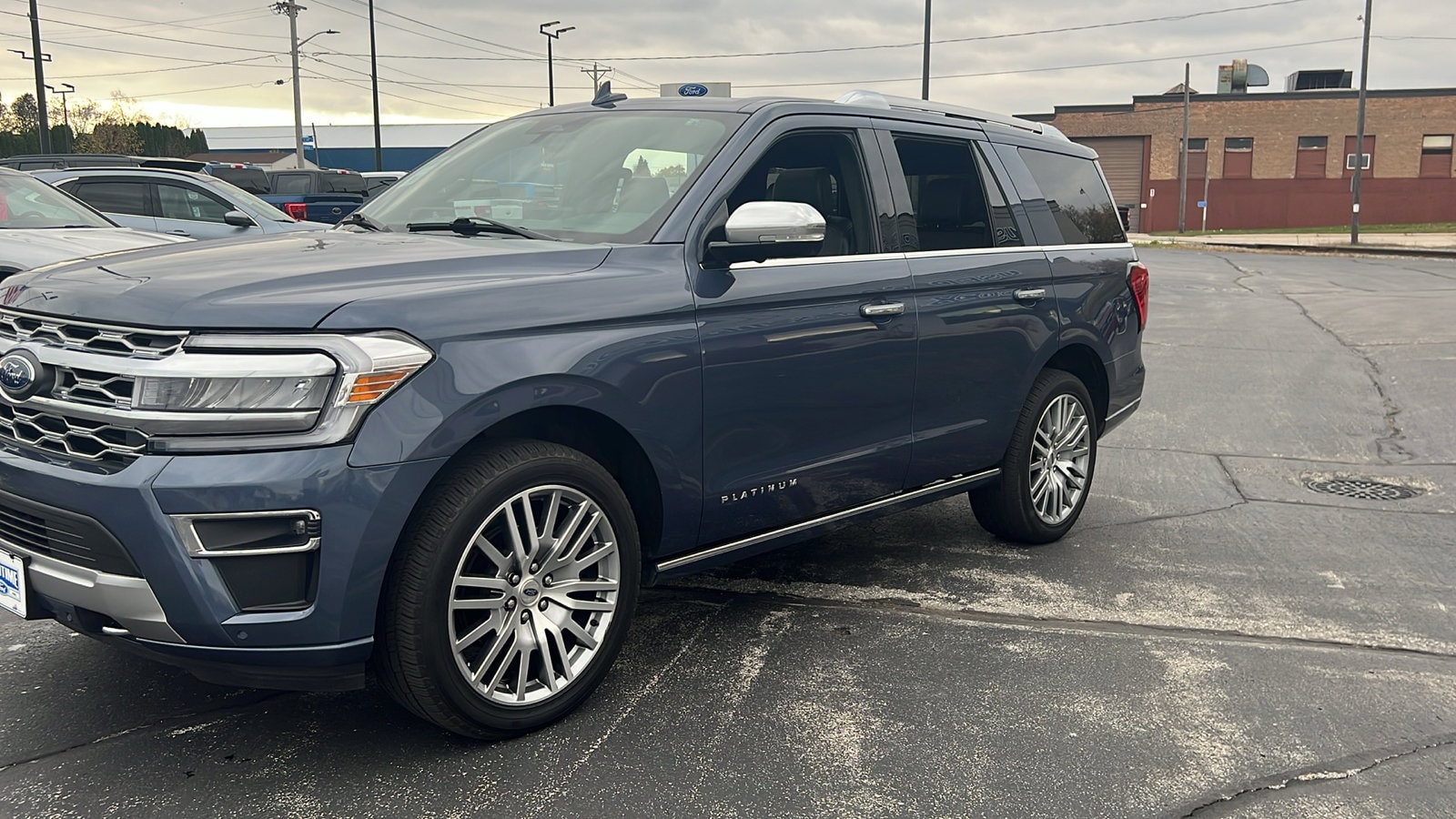 2022 Ford Expedition Platinum - Photo 4