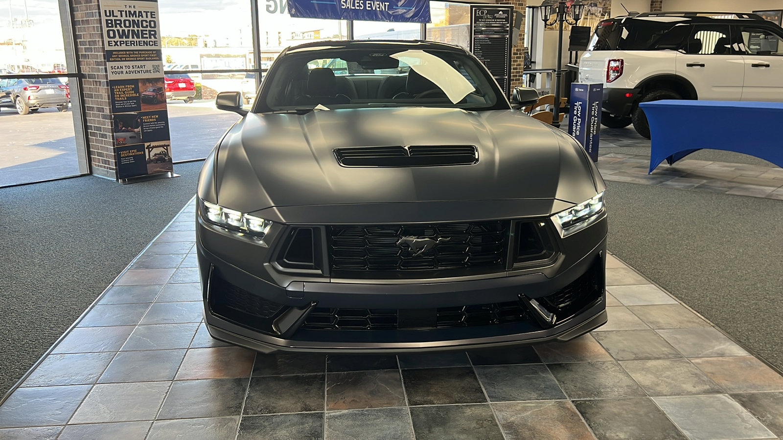 2025 Ford Mustang Dark Horse's photo