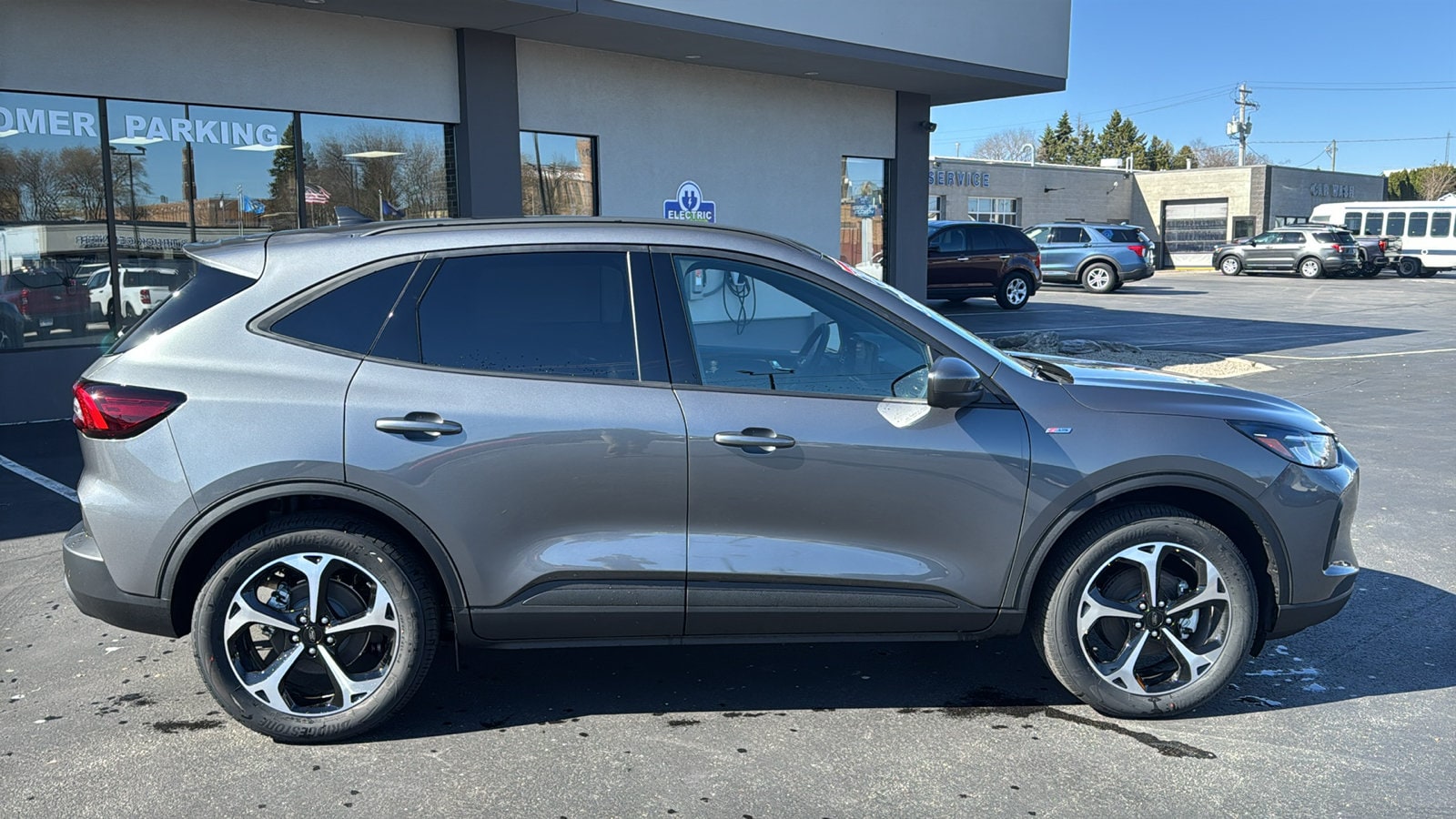 2026 Ford Escape Hybrid ST-Line Select - Photo 11