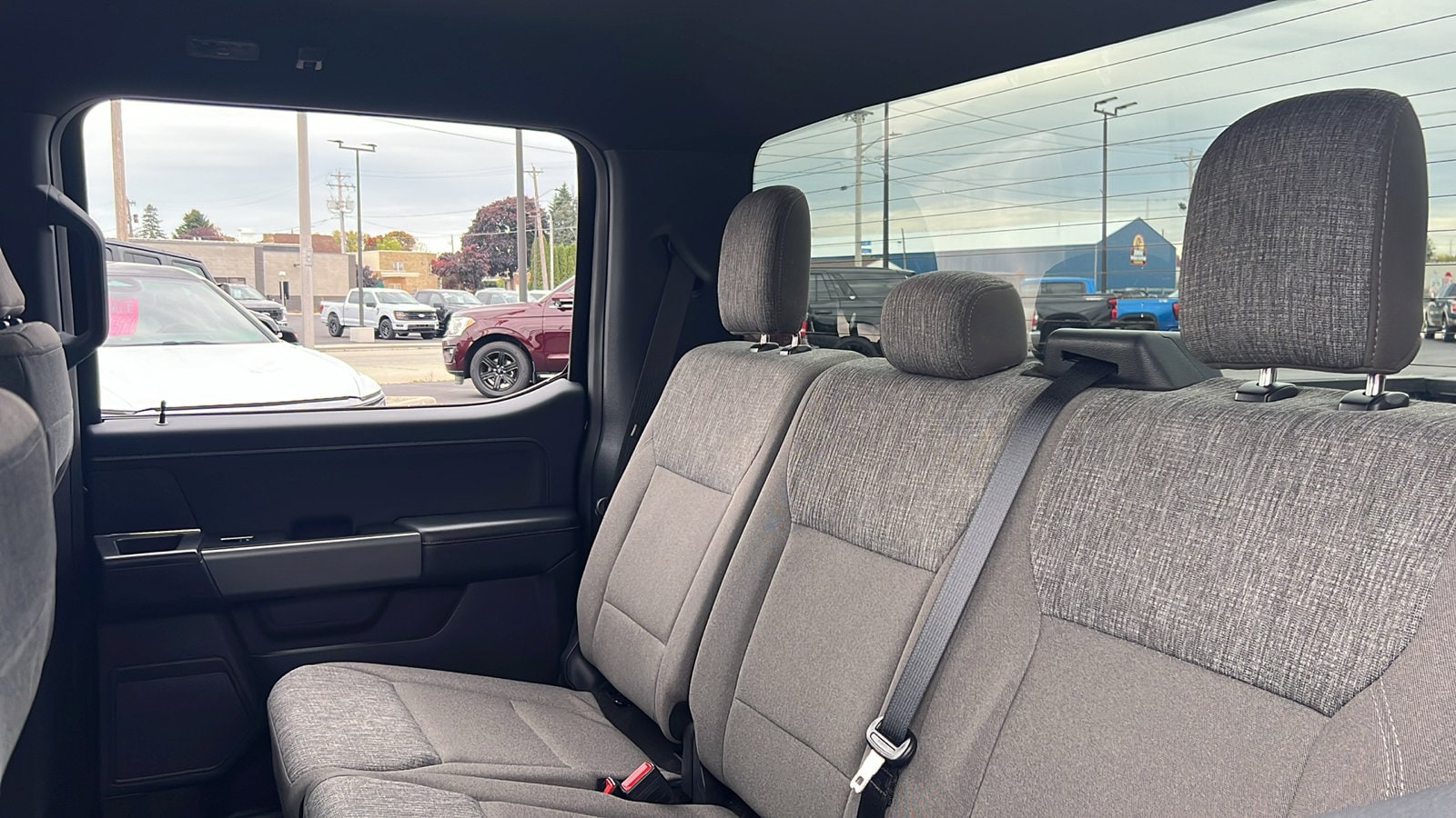 2024 Ford F-150 XLT - Photo 29