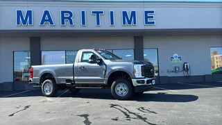 2026 Ford F-250 XL 4WD Reg Cab 8 Box Truck Regular Cab