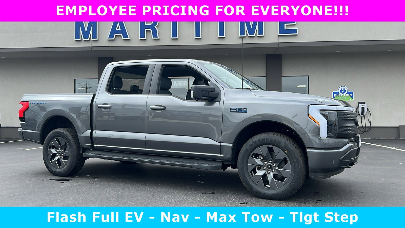 2025 Ford F-150 Lightning Flash's photo