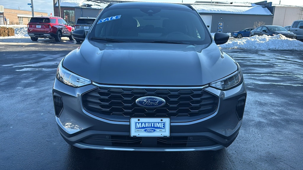 New 2026 Ford Escape ST-Line SUV