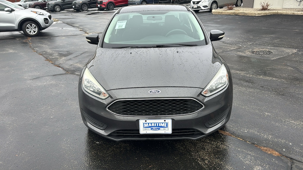 Used 2016 Ford Focus SE Sedan