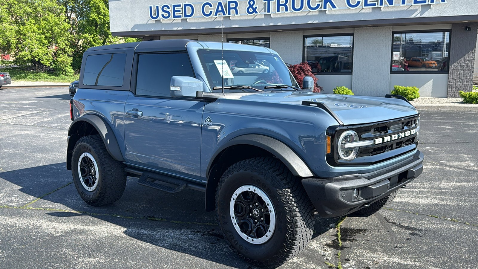 2023 Ford Bronco Outer Banks Advanced 4x4's photo