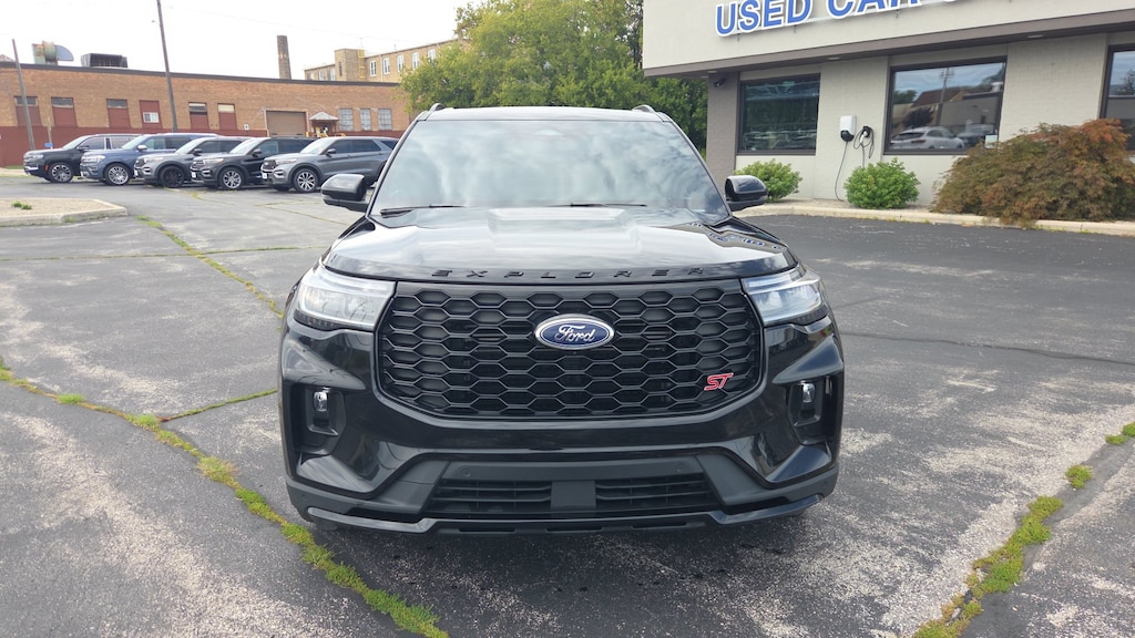 Used 2025 Ford Explorer ST SUV