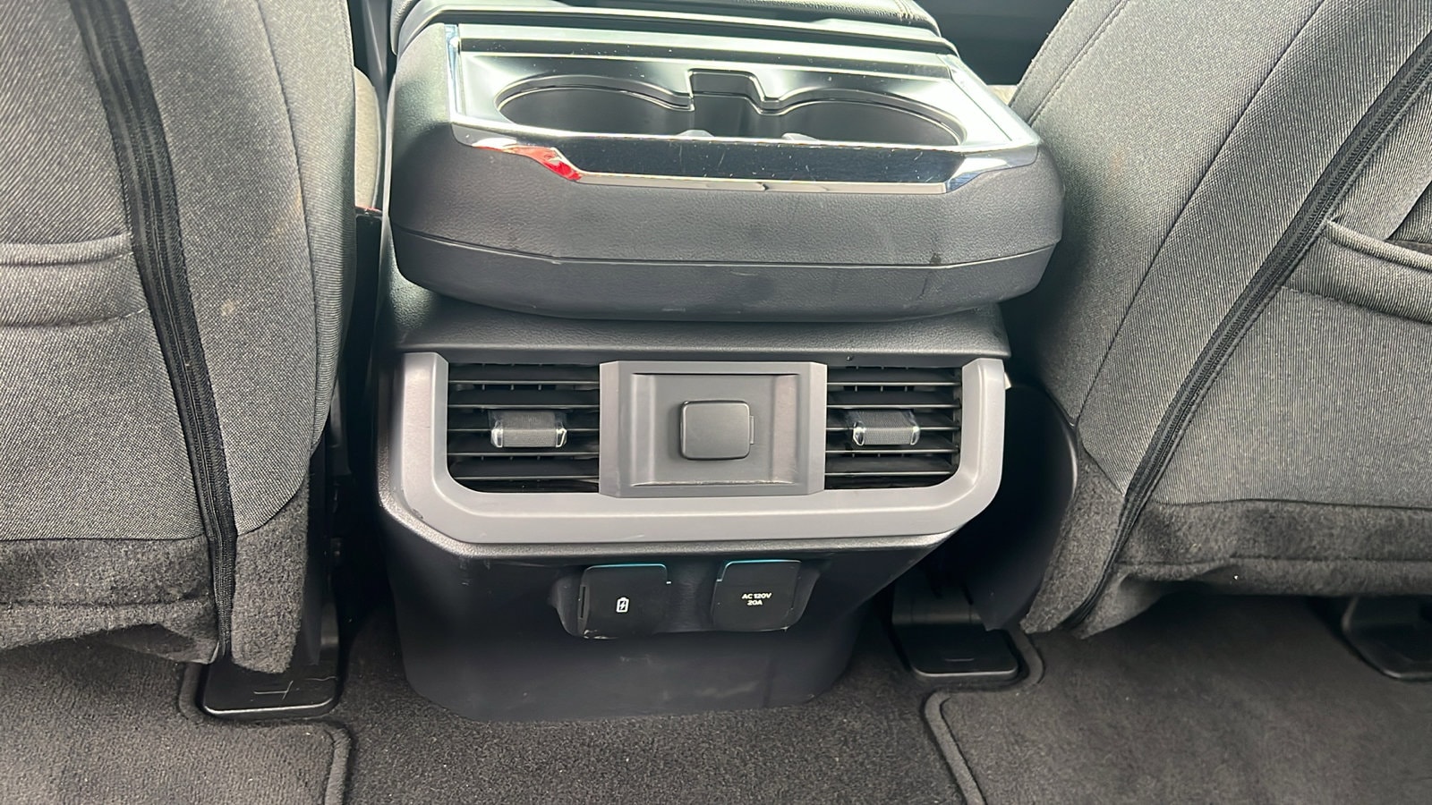 2024 Ford F-150 XLT - Photo 30