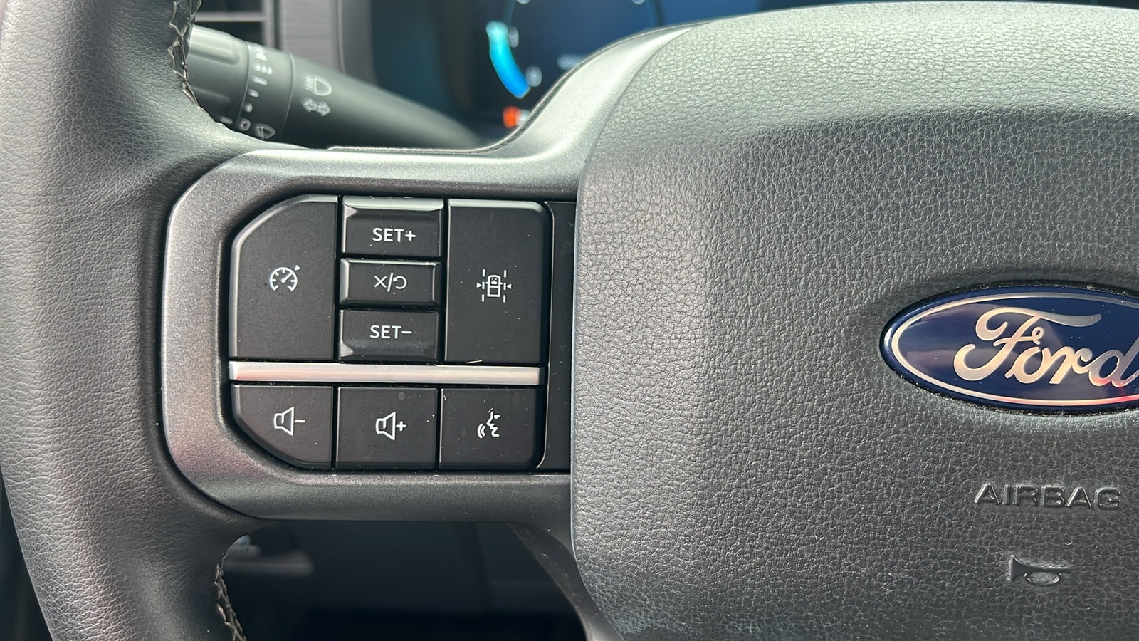 2024 Ford F-150 XLT - Photo 16