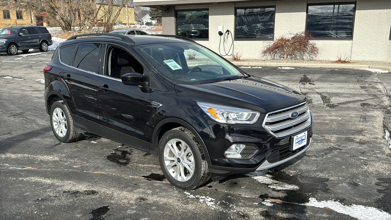 Used 2019 Ford Escape SEL with VIN 1FMCU9HD1KUA75813 for sale in Manitowoc, WI