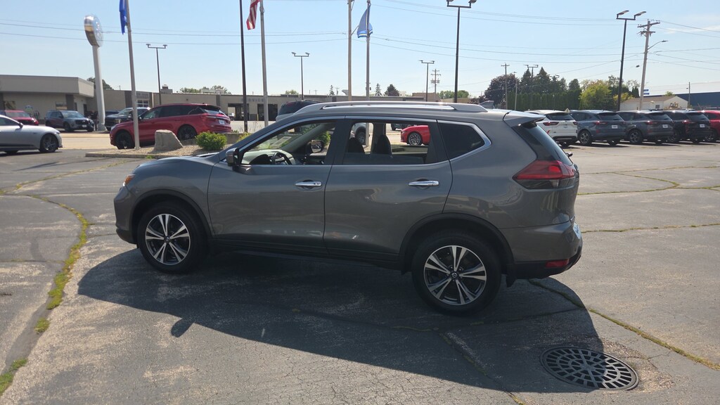 Used 2019 Nissan Rogue SV SUV