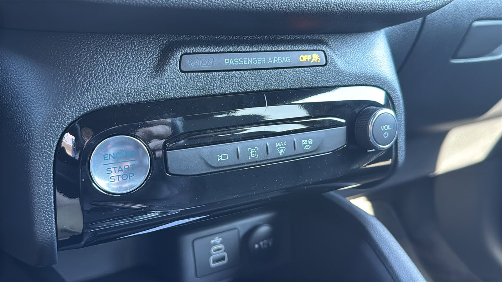2026 Ford Escape Hybrid ST-Line Select - Photo 30