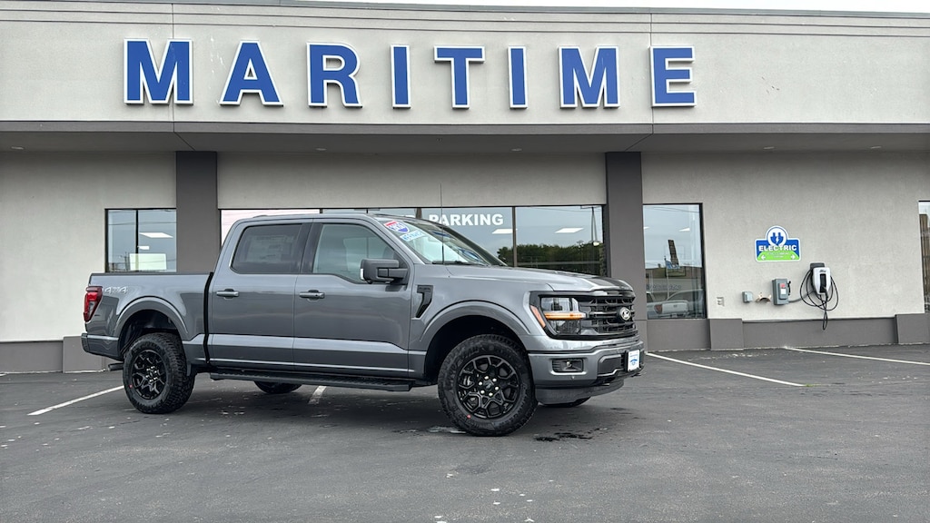 New 2026 Ford F-150 XLT Truck SuperCrew Cab