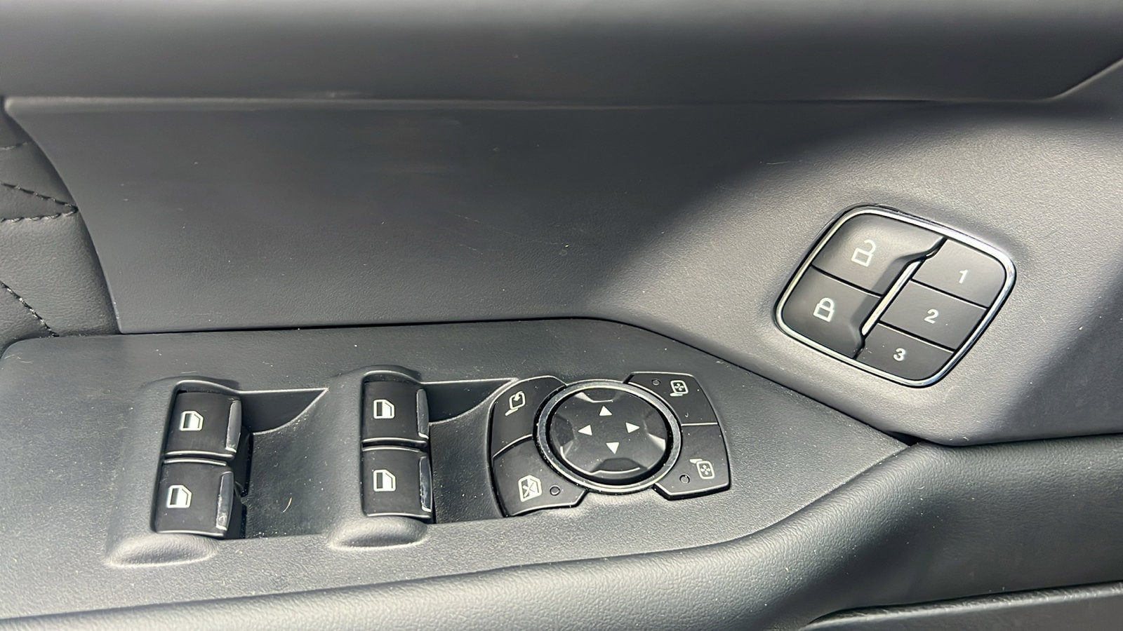 2022 Ford Expedition Platinum - Photo 14