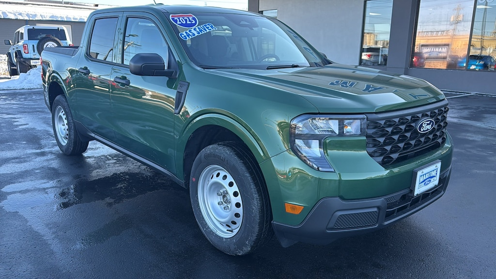 New 2025 Ford Maverick XL Truck SuperCrew