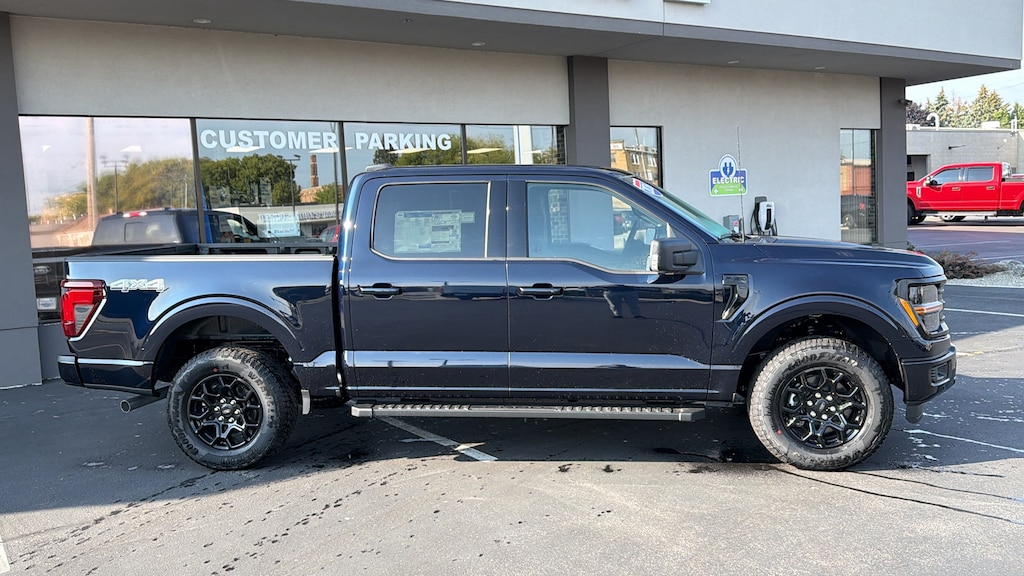 New 2026 Ford F-150 XLT Truck SuperCrew Cab
