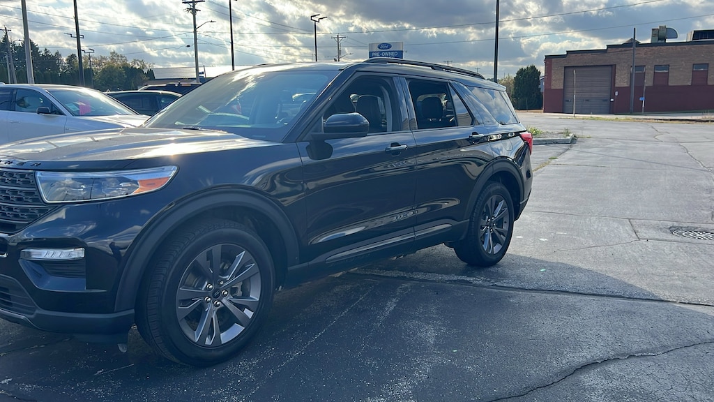 Used 2022 Ford Explorer XLT SUV