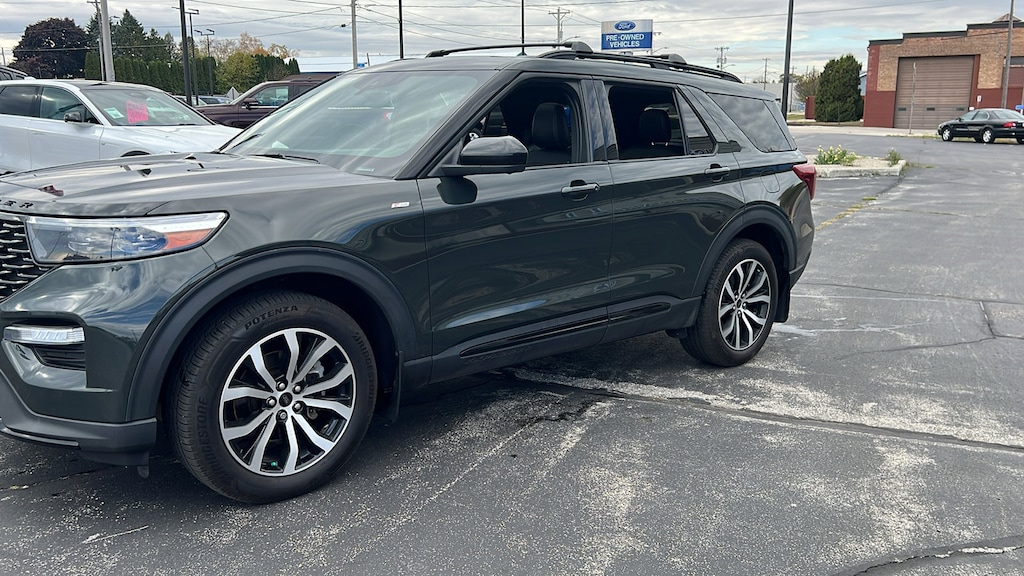 Used 2023 Ford Explorer ST-Line SUV