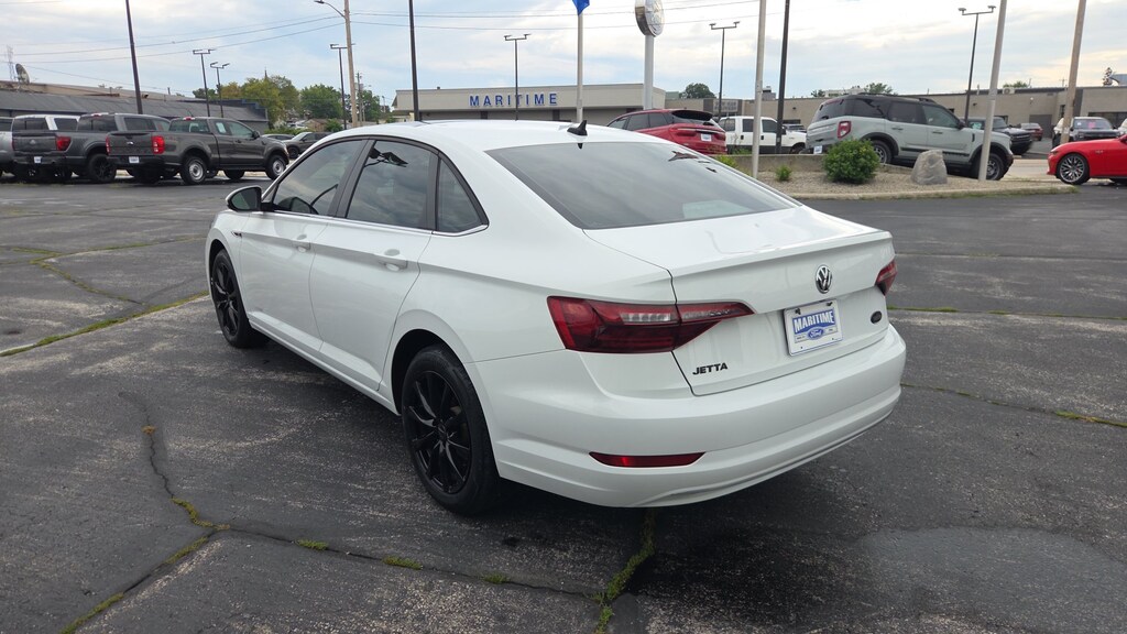 Used 2020 Volkswagen Jetta SEL Sedan