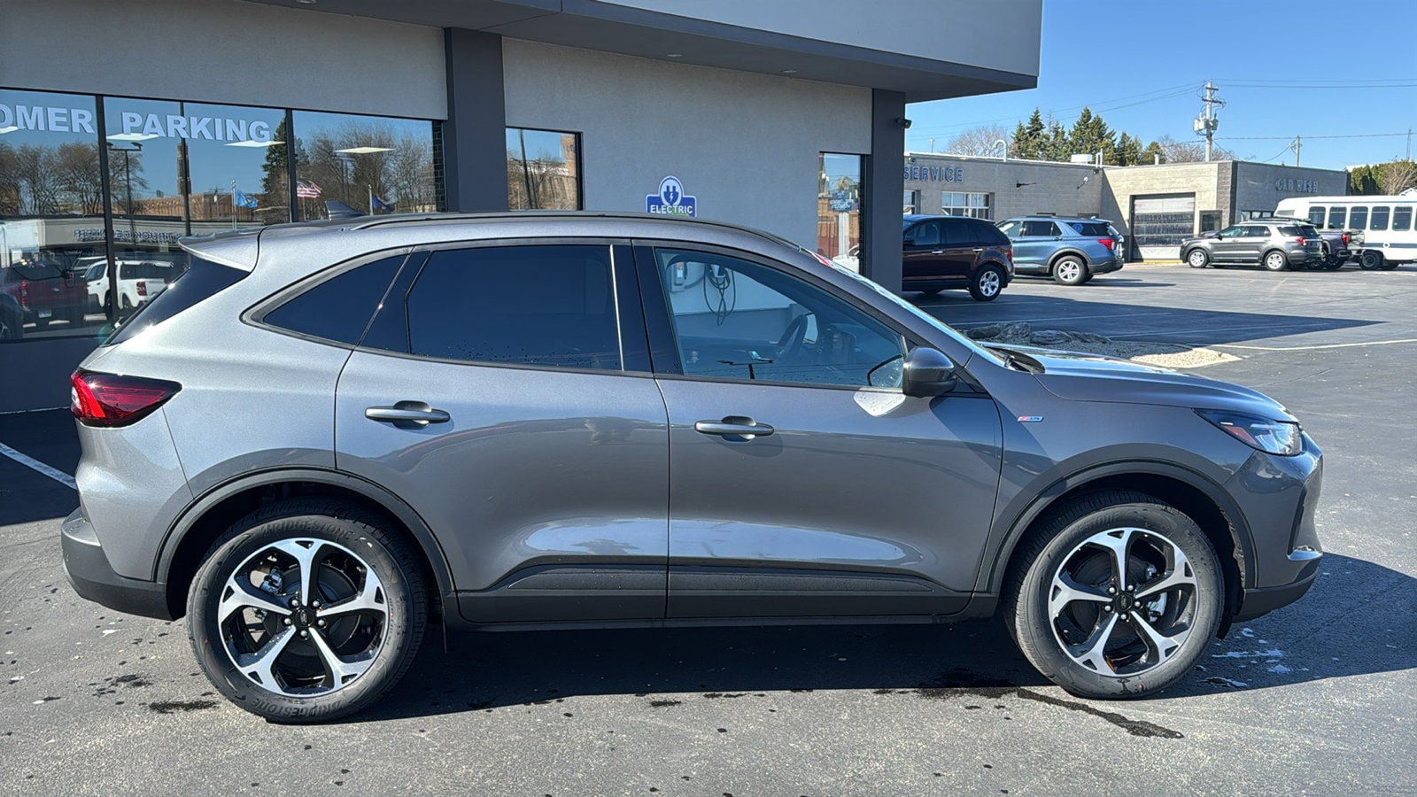 2026 Ford Escape Hybrid ST-Line Select - Photo 11