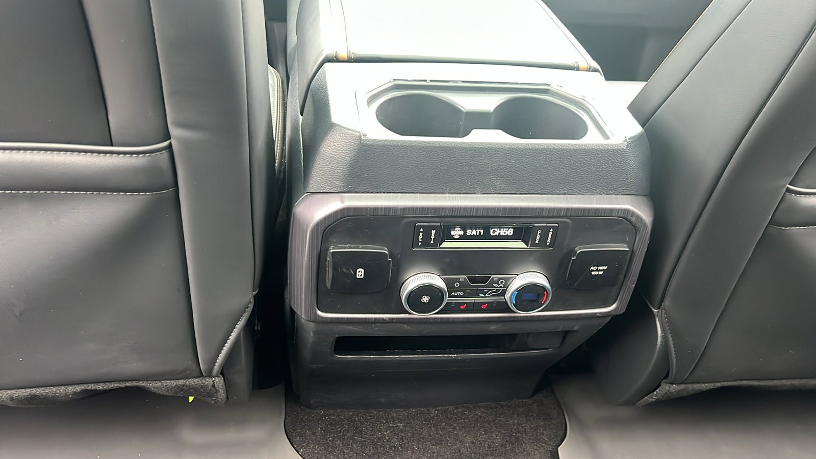 2022 Ford Expedition Platinum - Photo 33