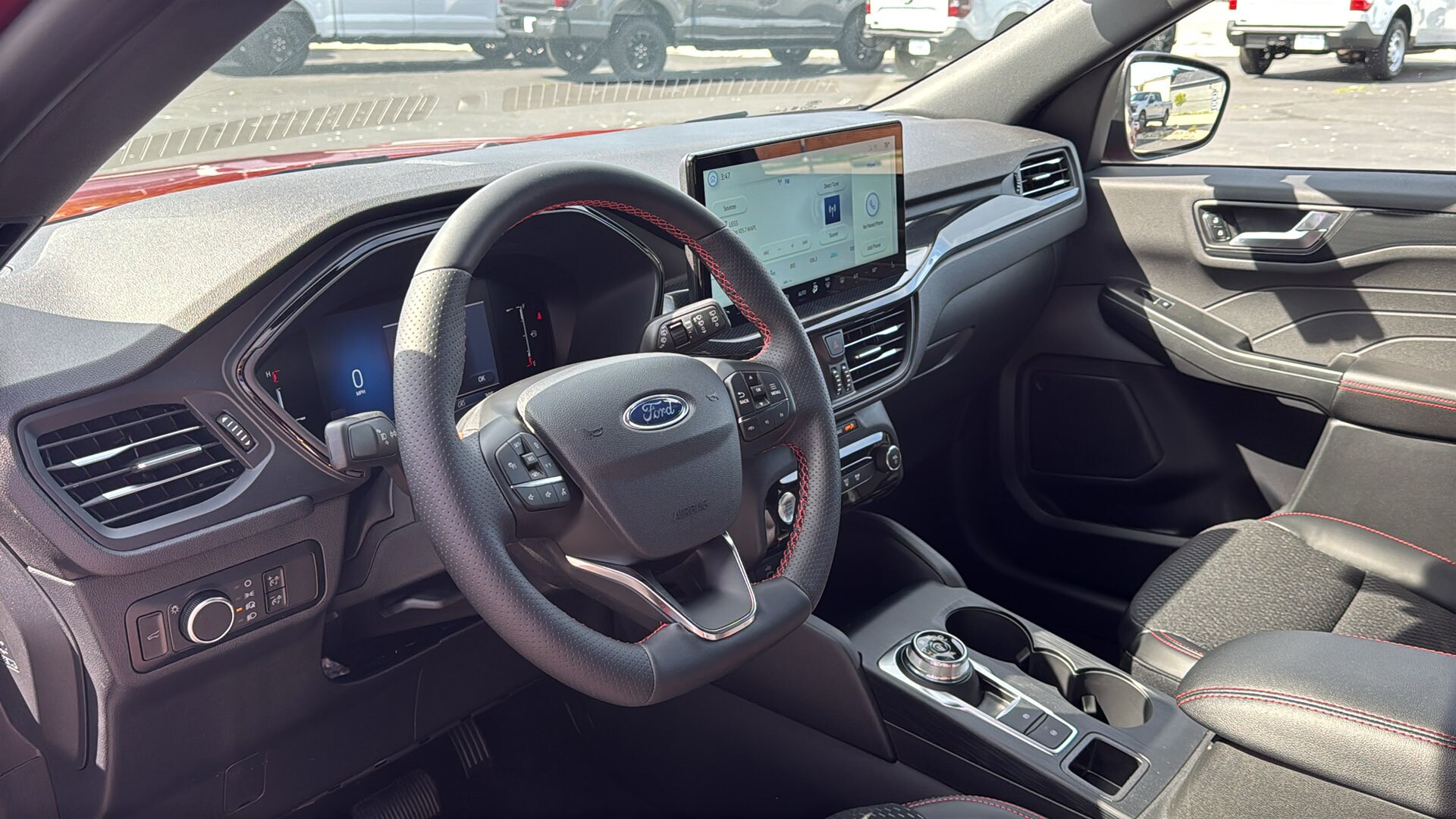 2026 Ford Escape ST-Line - Photo 12